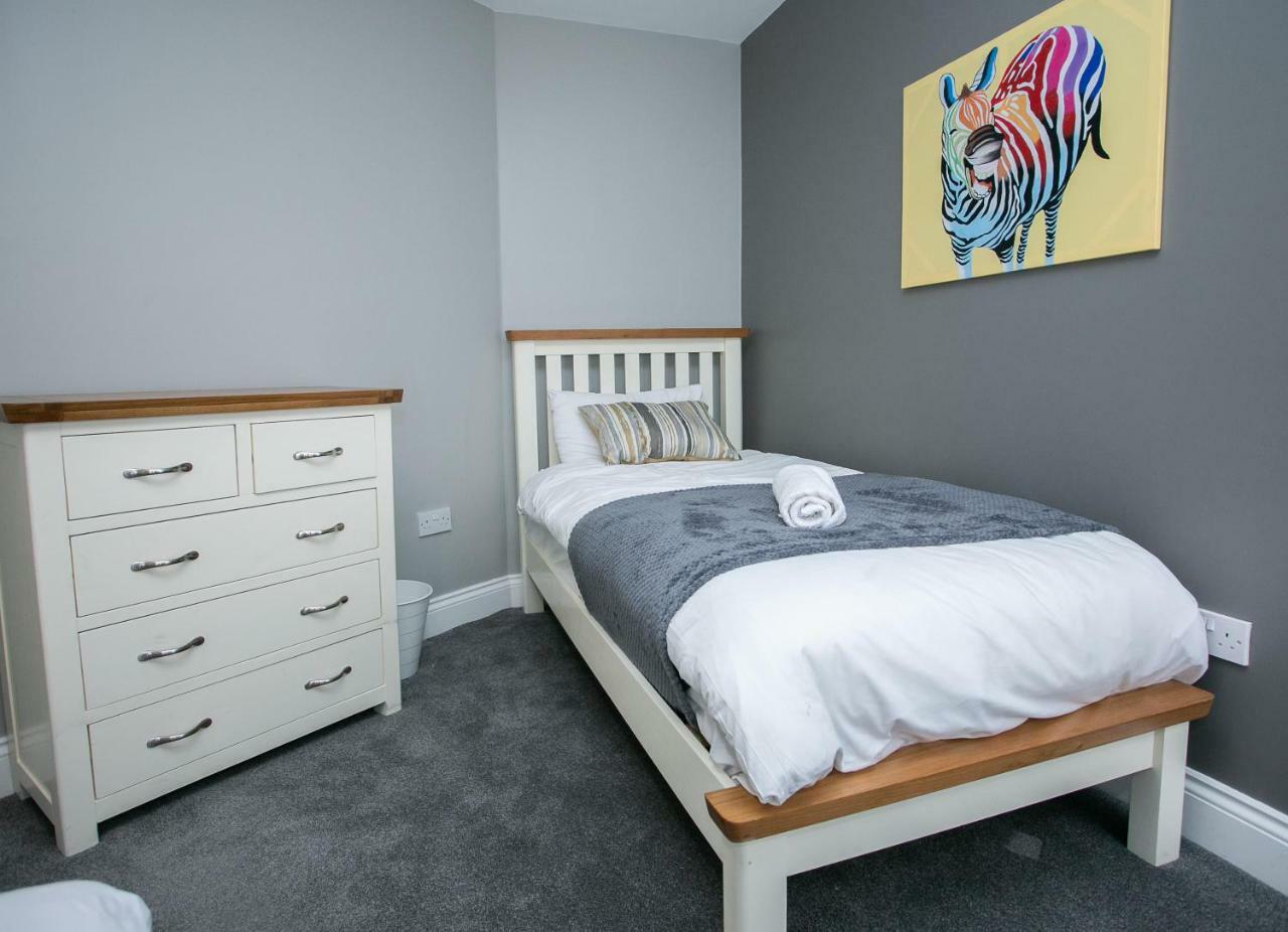 11 College Place North Belfast Eksteriør billede